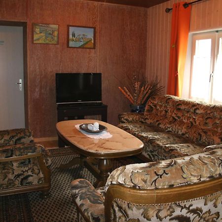 B&B Cafe De La Poste Agettes Luaran gambar