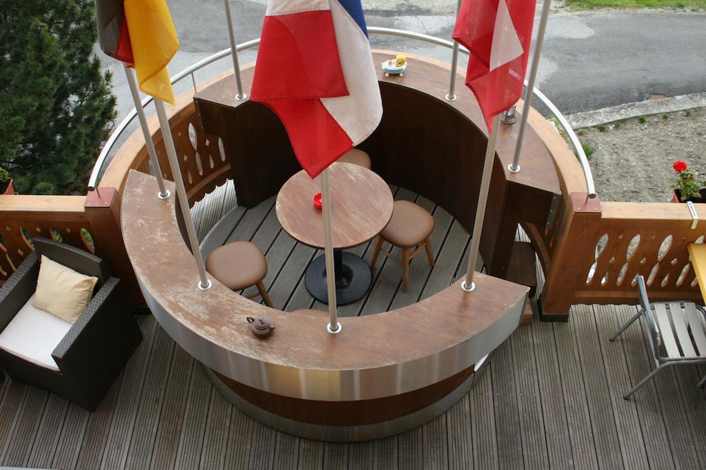 B&B Cafe De La Poste Agettes Luaran gambar